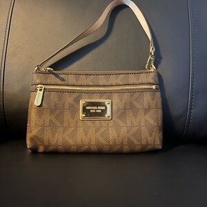 Brand New Michael Kors Shoulder Bag